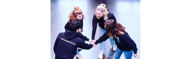 Aushilfsjob: Thekenkraft/Bedienung m/w/d - Gastro, Promo & Event - TOP Minijob in Mülheim an der Ruhr