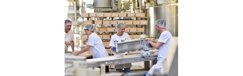 Helfer Verpackung m/w - Vollzeit in Haag in Oberbayern