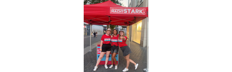 Westerstede: Hast du 3 Wochen am Stück Zeit? Reise mit uns durch Deutschland und verdiene dabei bis zu 3600€ als Promoter / Dialoger (m/w/d)